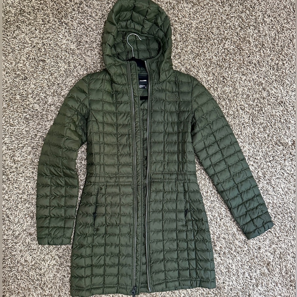 North Face - XS - Green - Women’s Thermoball Parka